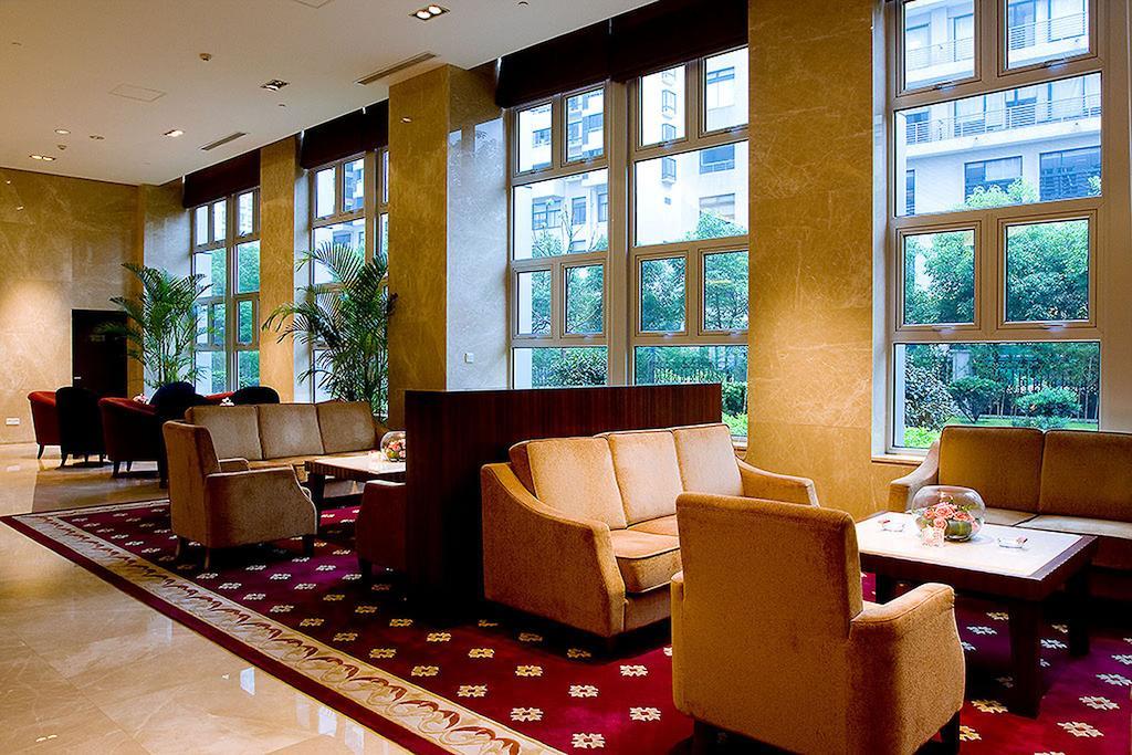 Ramada Plaza Shanghai Gateway Екстер'єр фото