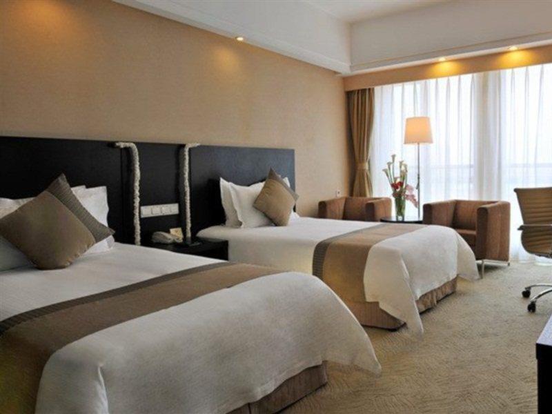 Ramada Plaza Shanghai Gateway Екстер'єр фото
